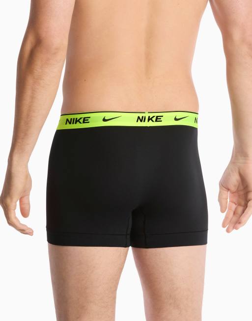 Nike - Essential - Confezione da 5 paia di boxer aderenti neri in cotone con vita elasticizzata colorata, 4 di 4