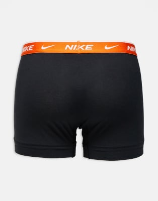 Nike Essential Cotton 3 Pack Briefs In Black