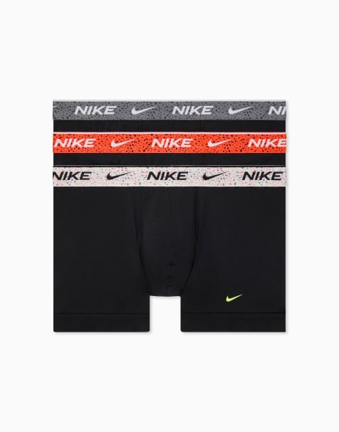 Nike Essential cotton 3 pack trunks in black with confetti/orange/grey - view 1