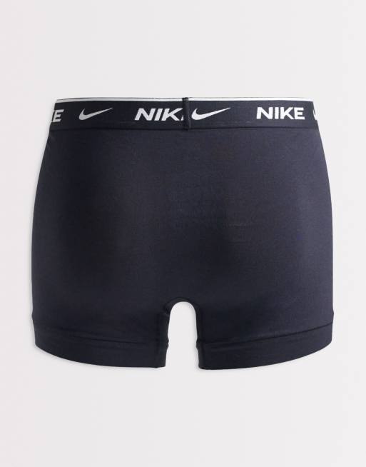 Nike – Essential Cotton Stretch – Zestaw 3 par obcisłych bokserek w kolorze czarnym, 2 z 3