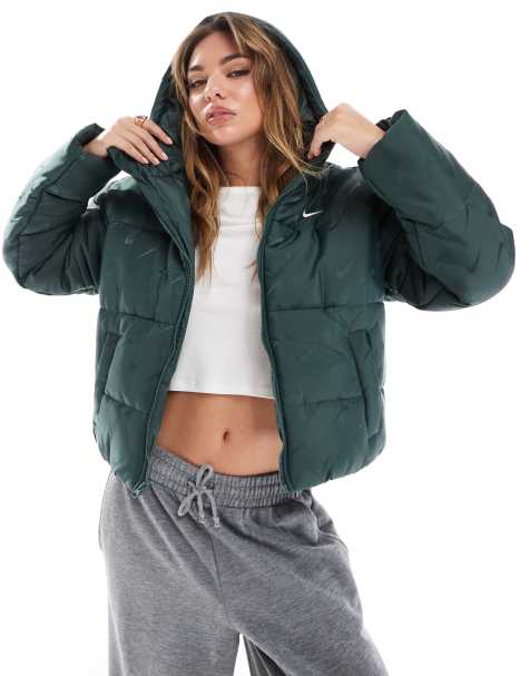 Nike Essential crop puffer in green - view 1