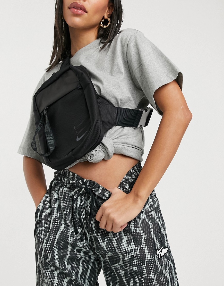 Nike Essential crossbody bag in black-White