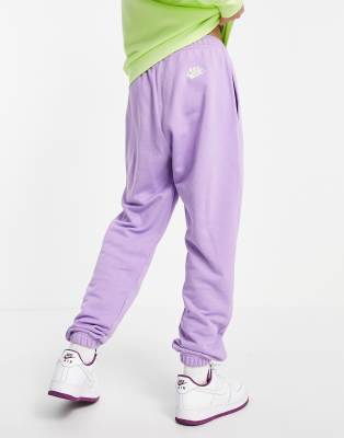 nike jogging lila