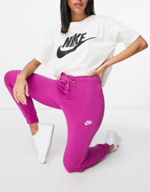 Tight best sale nike tracksuit