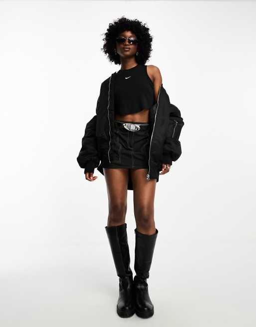 Nike - Essential - Geribbeld cropped hemdje in zwart, 3 van 4