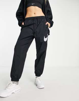 Nike Essential mid-rise woven cuffed pants in black