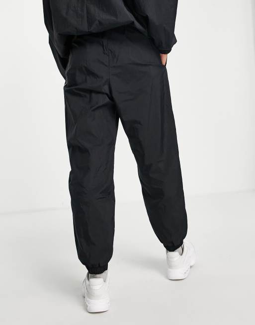 Nike windrunner cuffed clearance pants