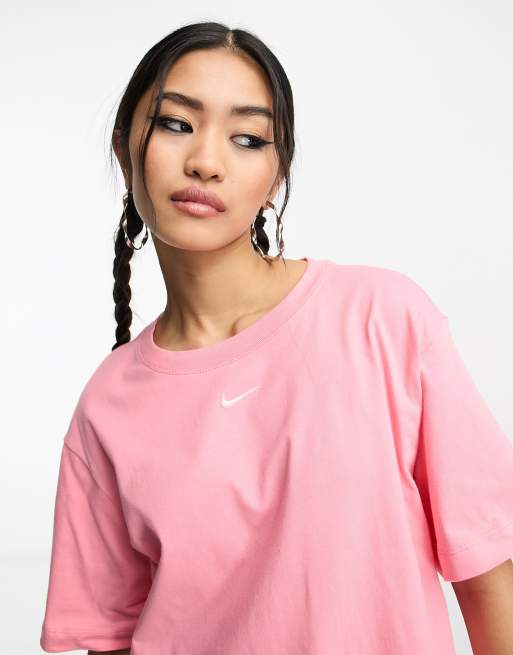 Coral pink 2025 nike shirt