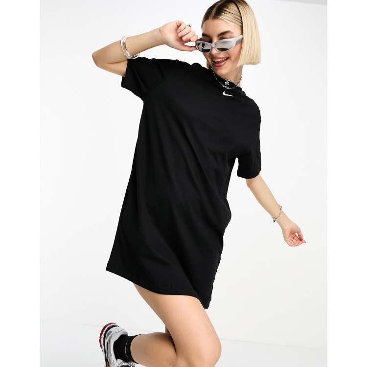 Swoosh clothing sales