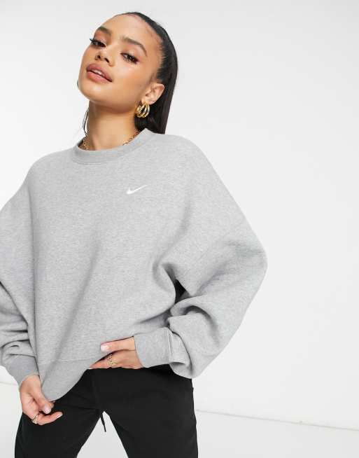 Cropped sweater deals nike