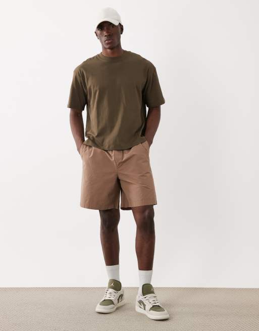 Nike - Essential - Oversized T-shirt in bruin, 2 van 5