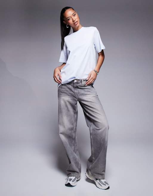 Nike Essential oversized t-shirt in light blue, 2 of 4