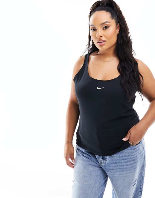 Nike essential logo outlet tank