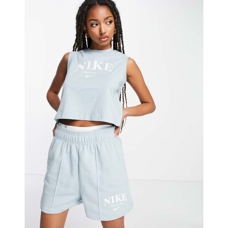 Baby blue clearance nike sweat shorts