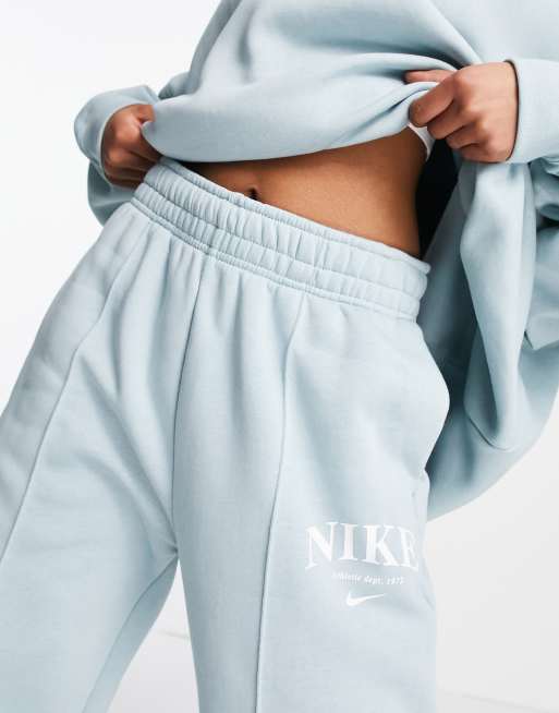 Nike 2024 retro joggers