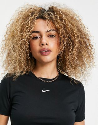 Nike essential slim cropped t-shirt in black