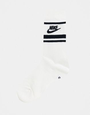 nike essential stripe 3 pack socks in white with black logo