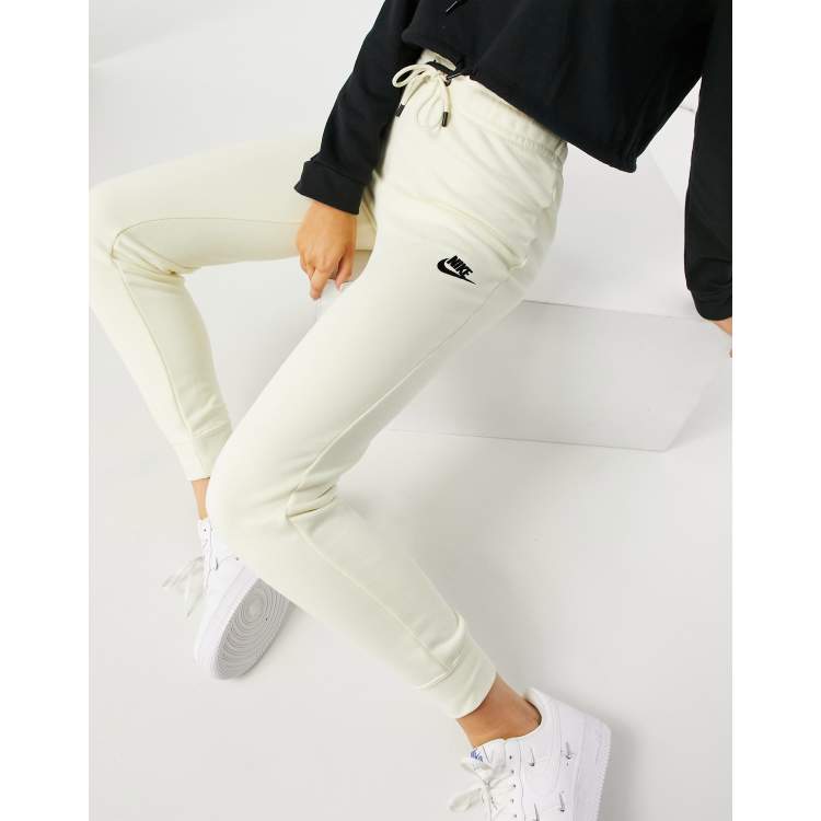 Nike essential white joggers new arrivals