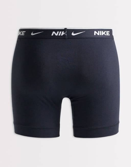 Nike – Essential – Zestaw 3 par czarnych bokserek z bawełny ze stretchem, 2 z 3