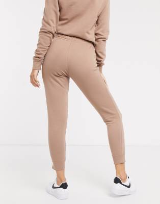 Nike Essentials beige slim joggers | ASOS