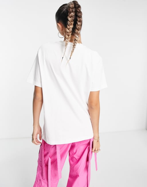 Asos nike cheap boyfriend t shirt