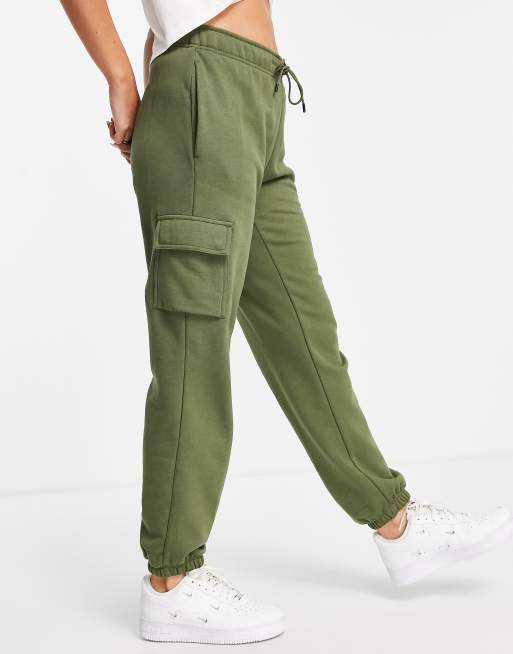 Nike Essentials cuffed cargo sweatpants in khaki