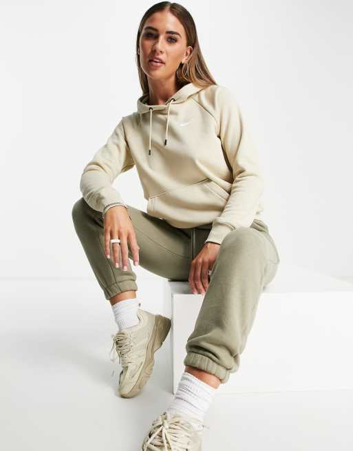 Nike Essentials Fleece hoodie in sand