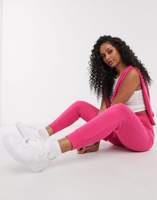 Nike tracksuit women's set sales pink