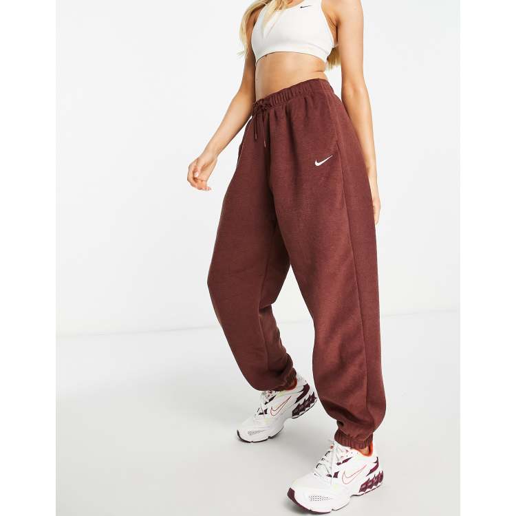 Nike Trend Fleece loose fit cuffed sweatpants in pale brown, ASOS