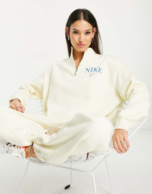 Nike - Essentials - Retro sweatshirt van fleece met korte rits in kokosmelk