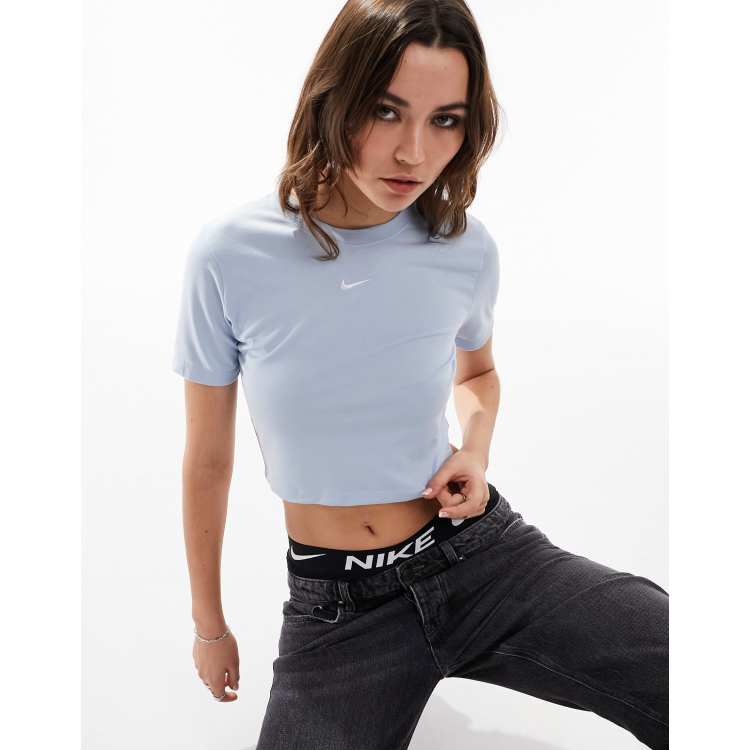 Nike PRO hotsell Semi Cropped color block sweatshirt