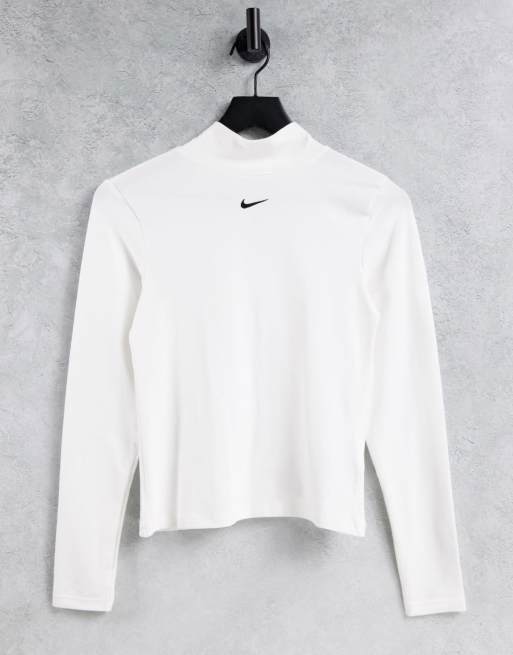 Nike - Essentials - Top bianco a maniche lunghe con collo a lupetto