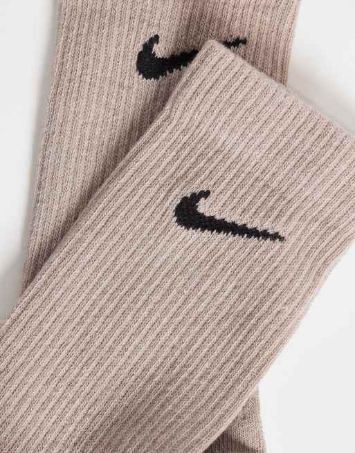 Nike Everyday 6 pack crew socks in neutrals , 3 of 3
