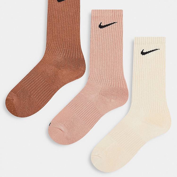 The actual Perpetrator Northern Nike Everyday cushioned crew socks in nude tones 3 pack | ASOS