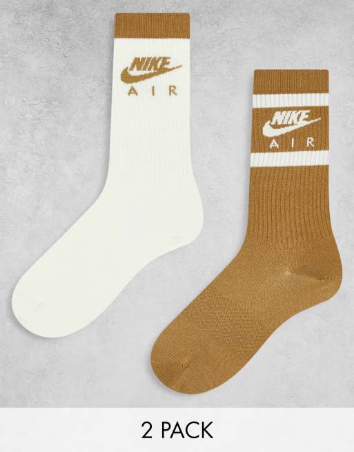 Jordan Everyday Essentials Crew Socks.