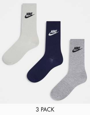 Nike Nike Everyday Essential 3 pack crew socks in multi