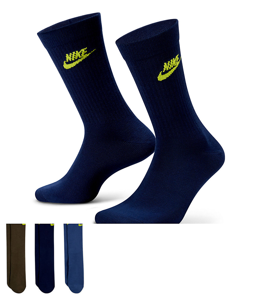 Nike Everyday Essential 3 pack socks in multi