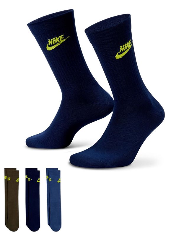 Nike Everyday Essential 3 pack socks in multi