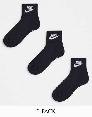 Nike Everyday Essential ankle sock 3 pack in black & white