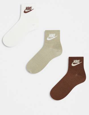 Nike - Everyday Essential - Lot de 3 paires de chaussettes de sport - Multicolore