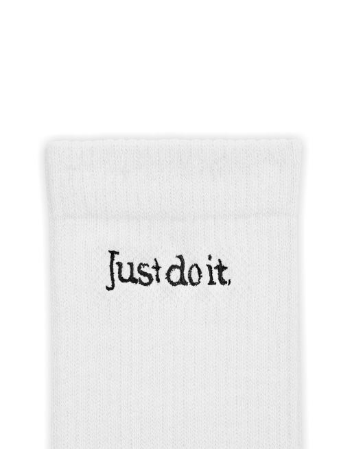 Nike Everyday Just Do It 2 pack crew socks in black and white , 3 of 4