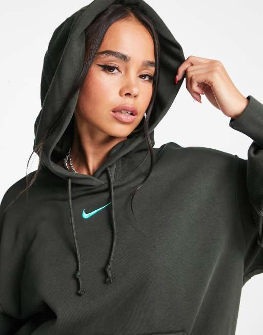 Black and 2025 green nike hoodie