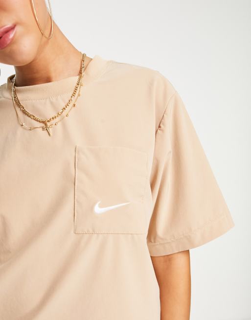 Nike Sportswear Everyday Modern Women's Woven Short-Sleeve Top