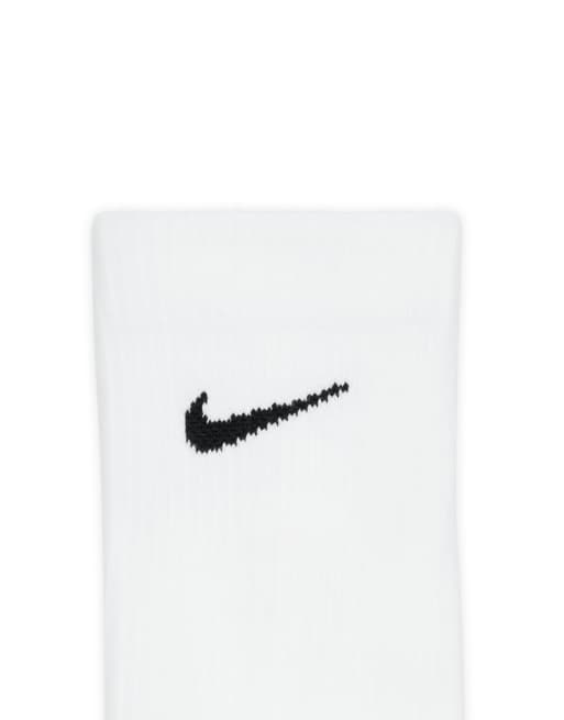 Nike Everyday Plus 3-pack crew socks in white, 3 of 4
