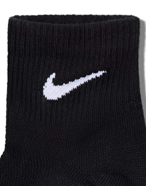 Nike Everyday Plus 6 pack ankle socks in black , 3 of 3