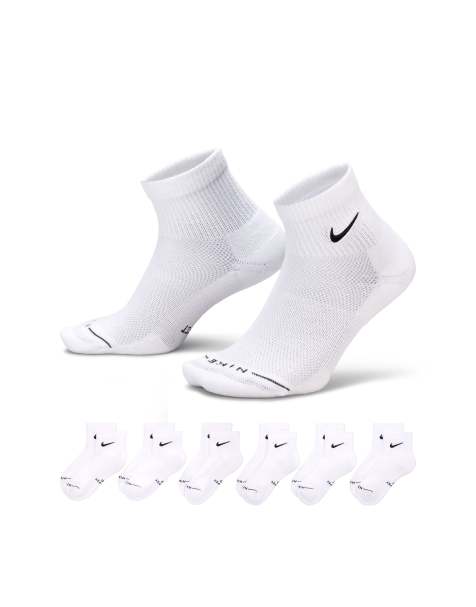 Nike Everyday Plus 6 pack ankle socks in white - view 1