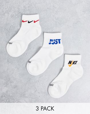 Nike Everyday Plus Cushioned 3 pack quarter socks in white | ASOS