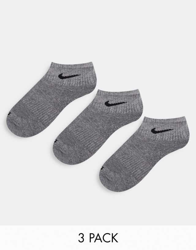 Nike Everyday Plus Cushioned 3-pack unisex ankle socks in gray