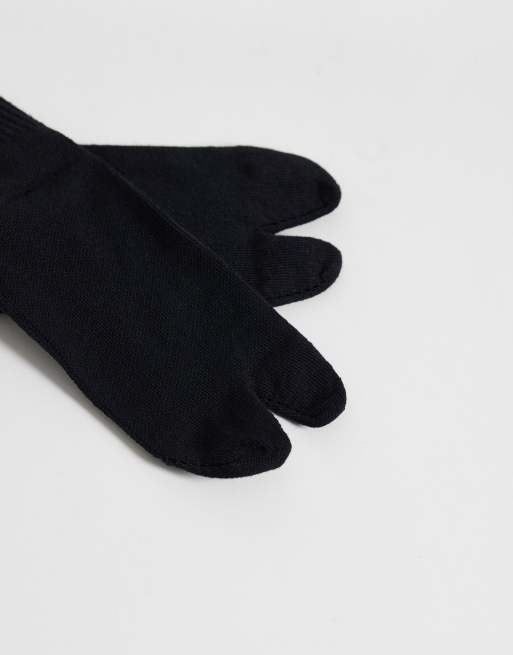 Nike Everyday Plus lightweight tabi socks in black  , 3 of 3