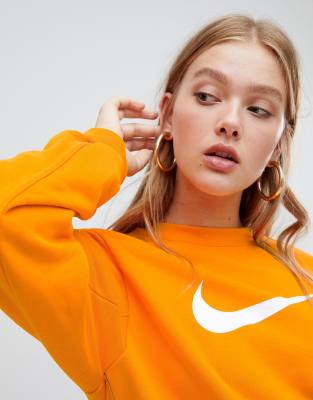 orange jumper nike